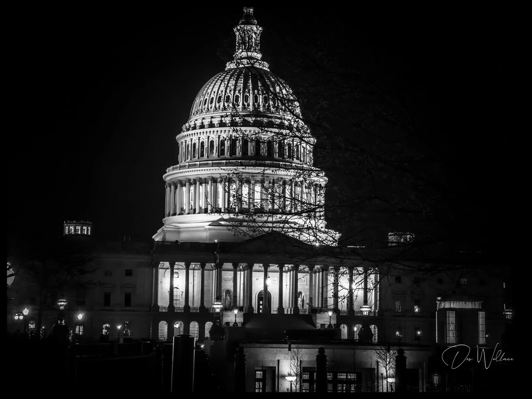 Capitol building at night black and white