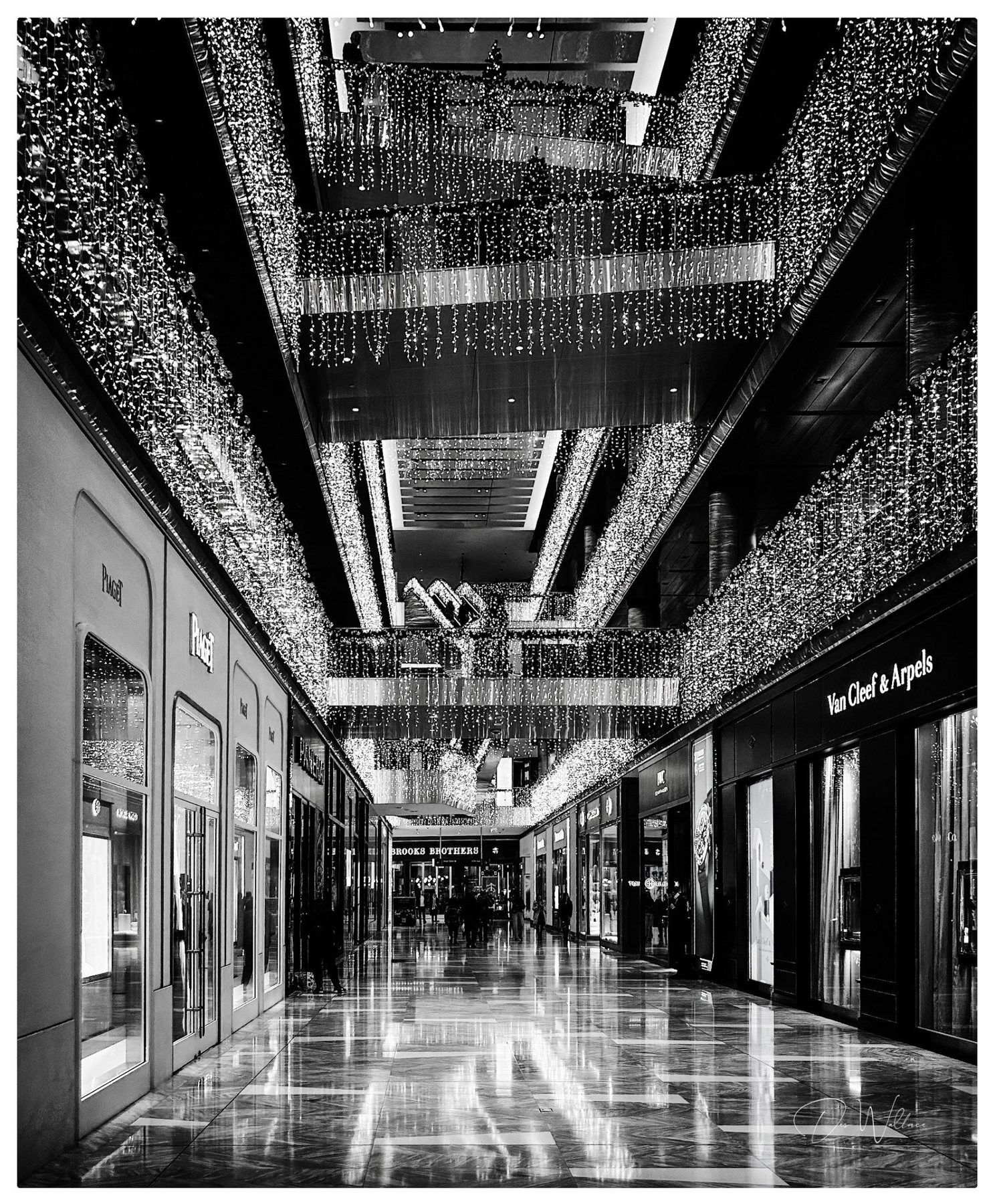 High-end retail architecture in black and white — commerce and aspiration